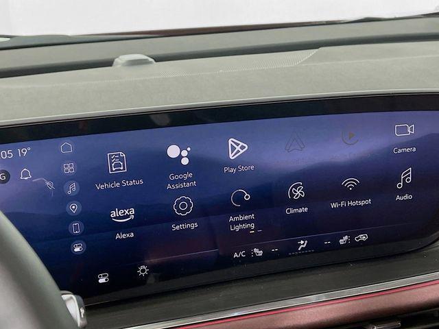 new 2025 Buick Envision car, priced at $39,940