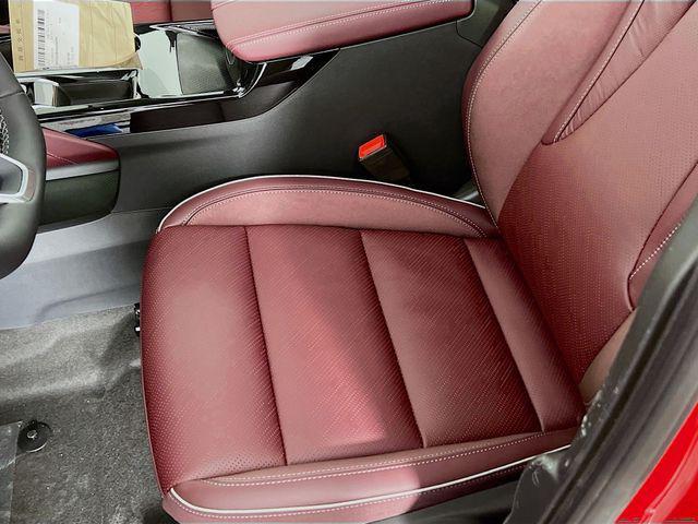 new 2025 Buick Envision car, priced at $39,940