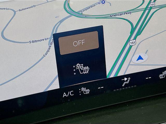 new 2025 Buick Envision car, priced at $39,940