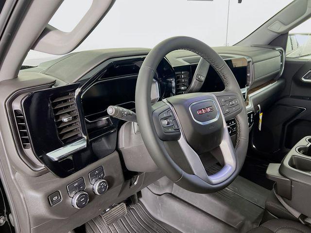 new 2025 GMC Sierra 1500 car, priced at $52,016
