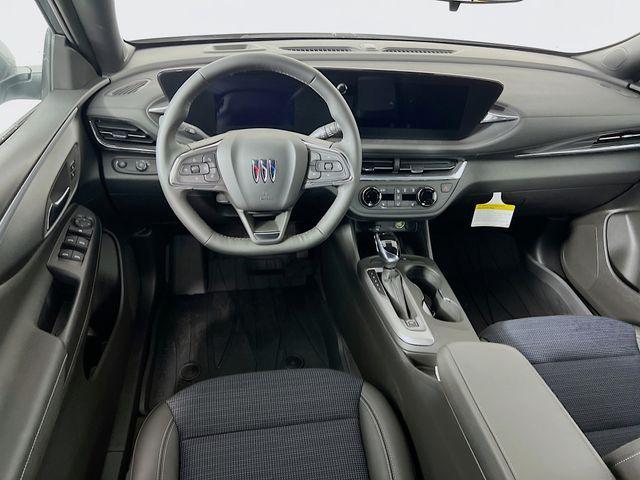 new 2025 Buick Envista car, priced at $26,070