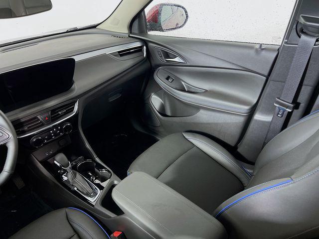 used 2025 Buick Encore GX car, priced at $27,500