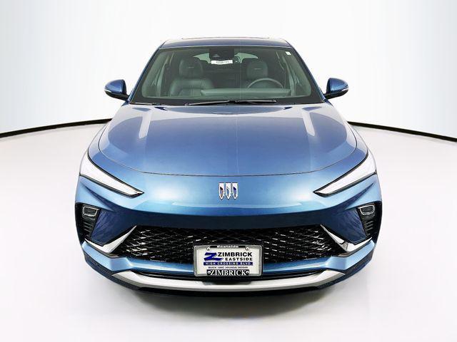 new 2025 Buick Envista car, priced at $30,480