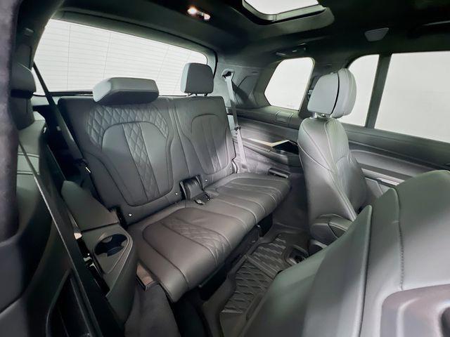 used 2025 BMW X7 car, priced at $98,000