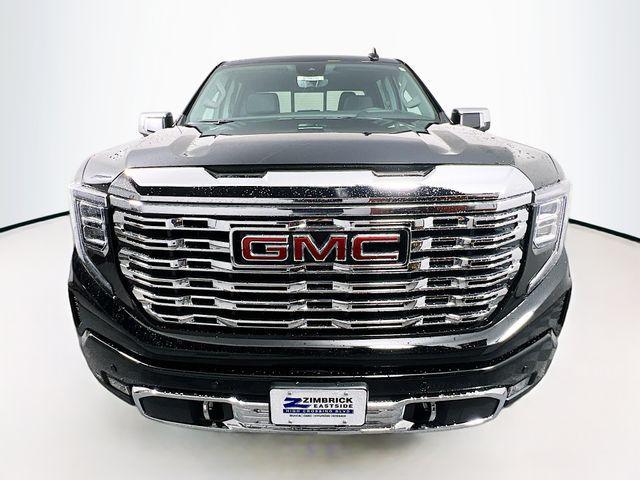 new 2025 GMC Sierra 1500 car, priced at $73,138