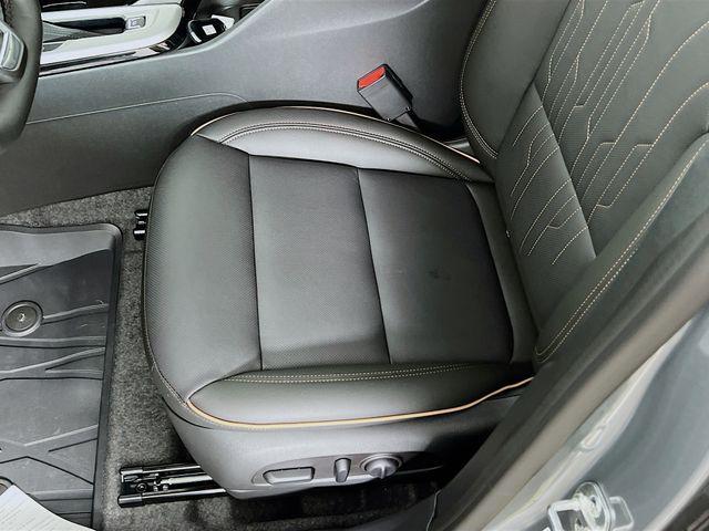 new 2025 Buick Envista car, priced at $30,480