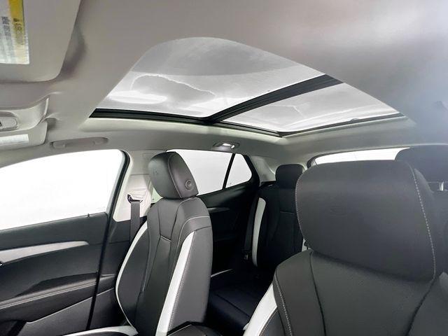 new 2025 Buick Envision car, priced at $40,734