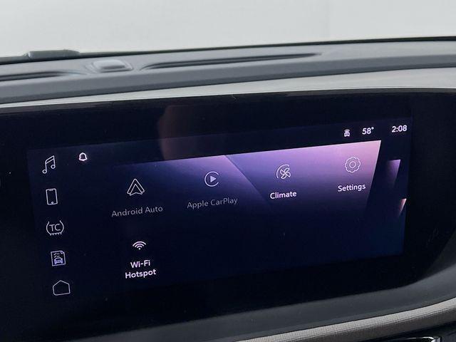 new 2025 Buick Envista car, priced at $32,410
