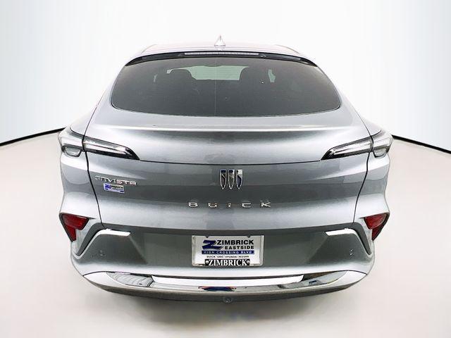 new 2025 Buick Envista car, priced at $31,810