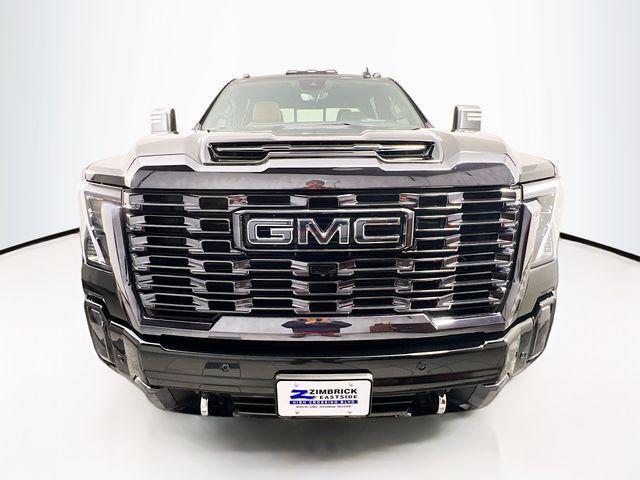 used 2024 GMC Sierra 2500 car, priced at $76,000