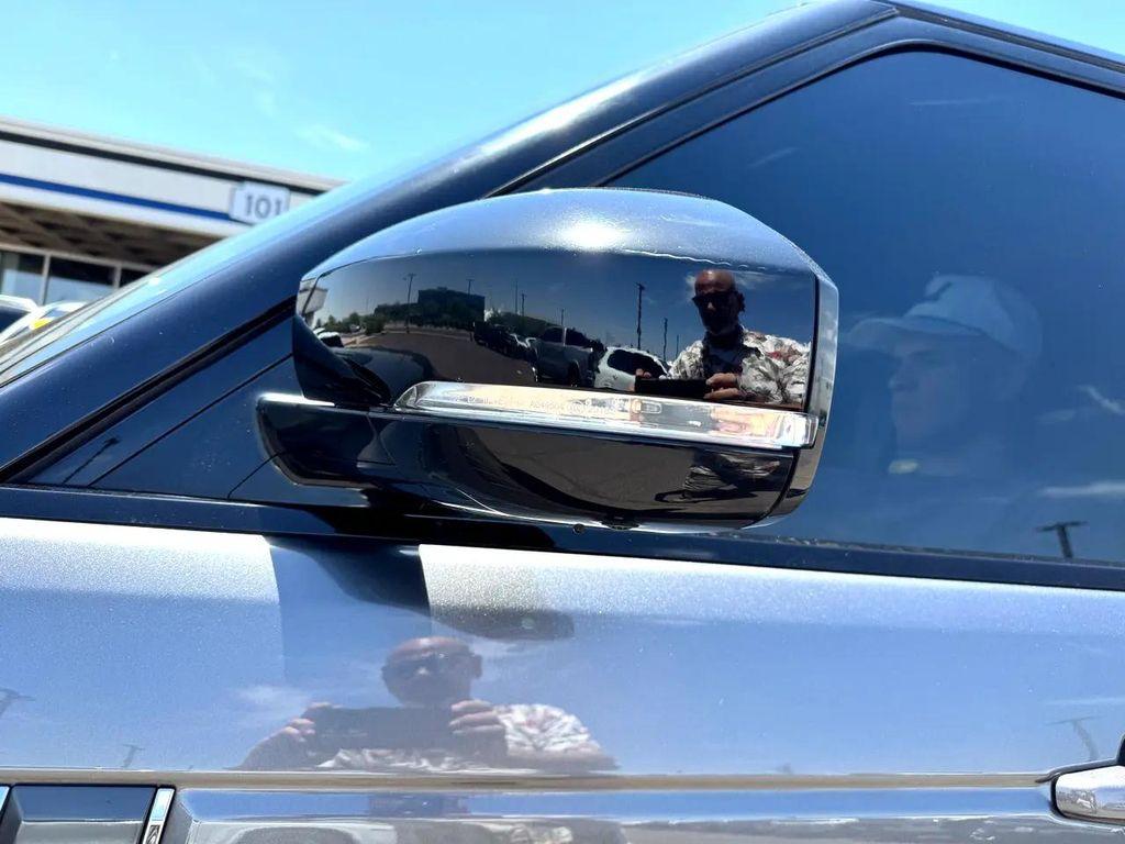 used 2017 Land Rover Range Rover car, priced at $34,997