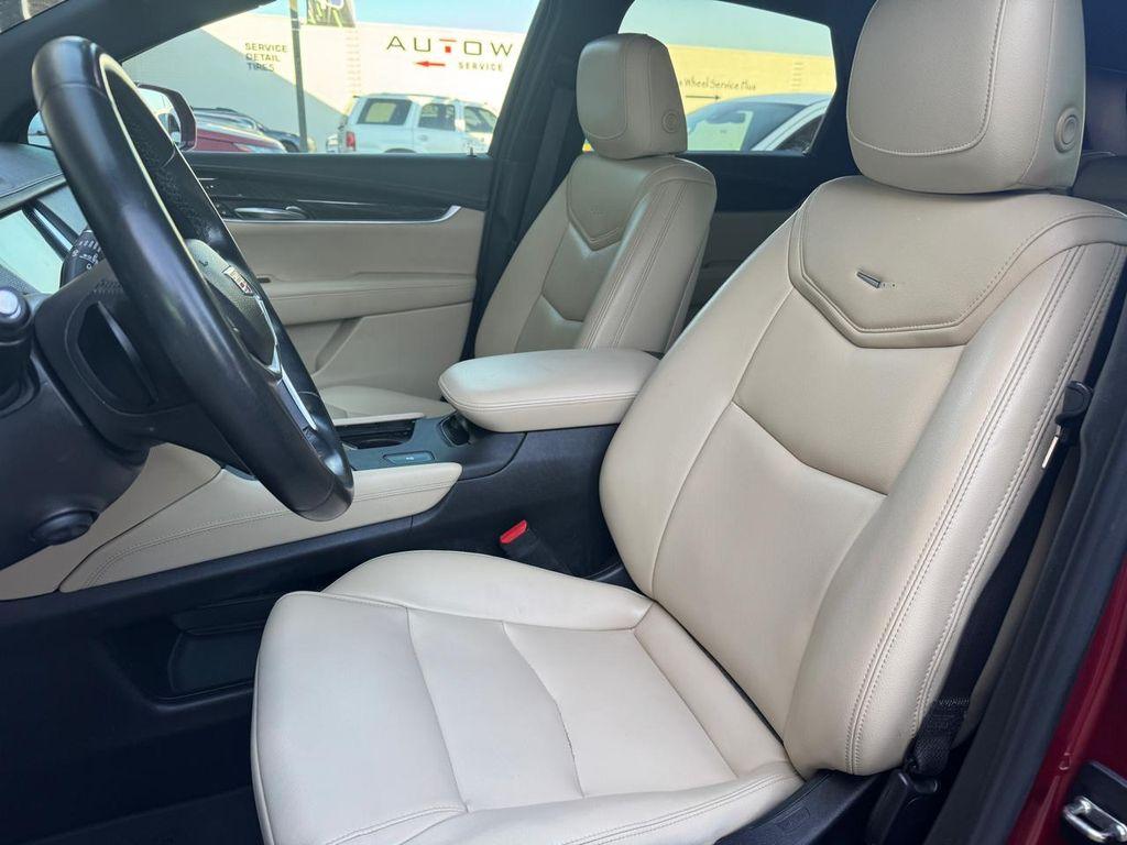 used 2019 Cadillac XT5 car, priced at $19,988