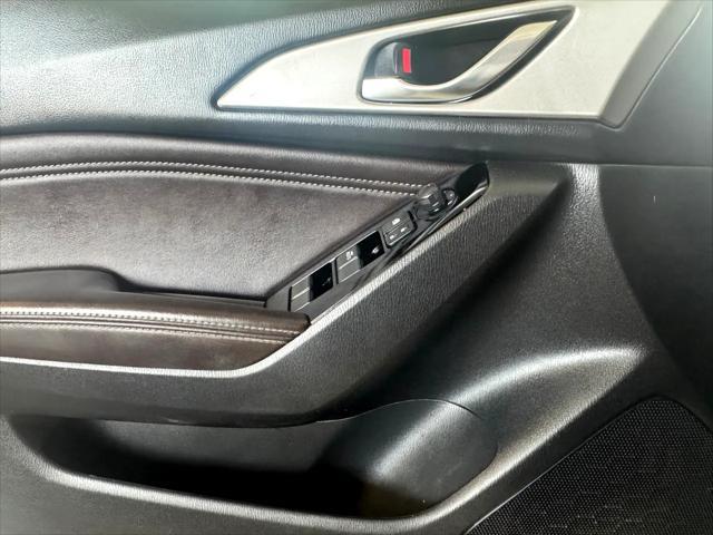 used 2018 Mazda Mazda3 car, priced at $11,988
