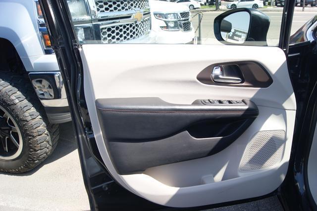 used 2019 Chrysler Pacifica car, priced at $20,995