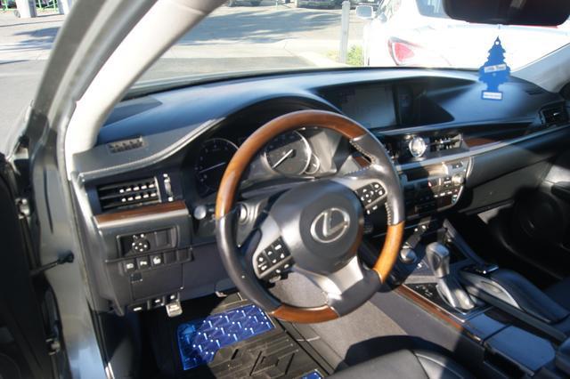 used 2016 Lexus ES 350 car, priced at $22,995