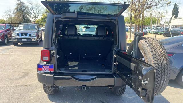 used 2015 Jeep Wrangler Unlimited car, priced at $19,995