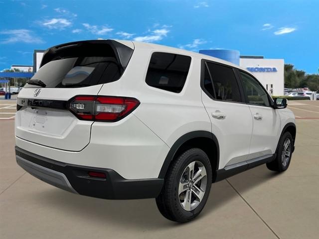 new 2025 Honda Pilot car, priced at $47,505