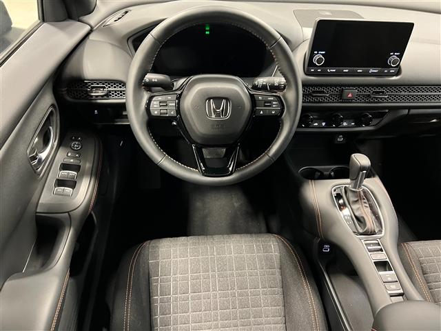 new 2025 Honda HR-V car, priced at $28,895