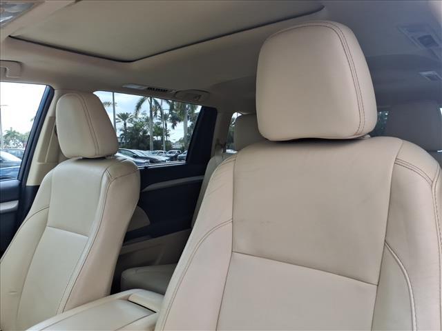 used 2016 Toyota Highlander car, priced at $17,777