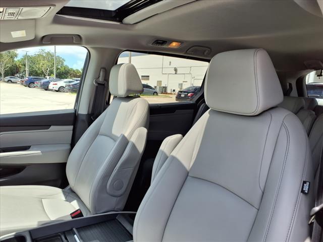 used 2023 Honda Odyssey car, priced at $34,257
