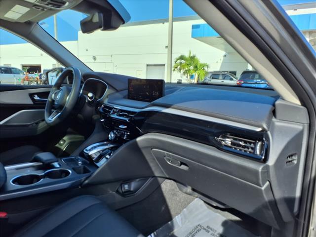 used 2024 Acura MDX car, priced at $42,987