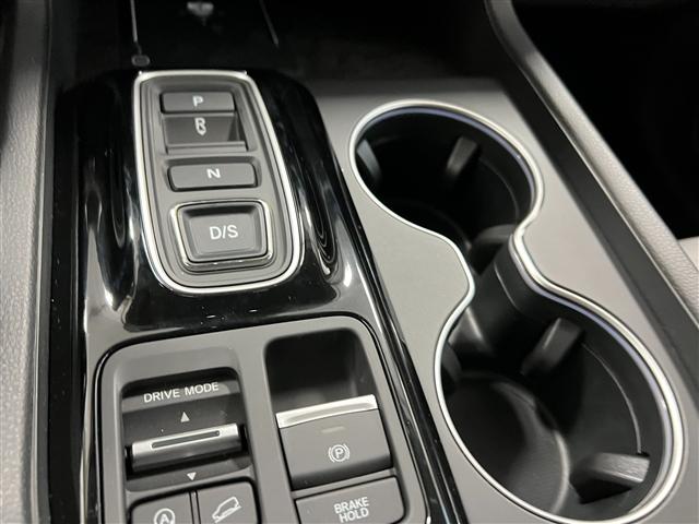 new 2025 Honda Pilot car, priced at $56,250