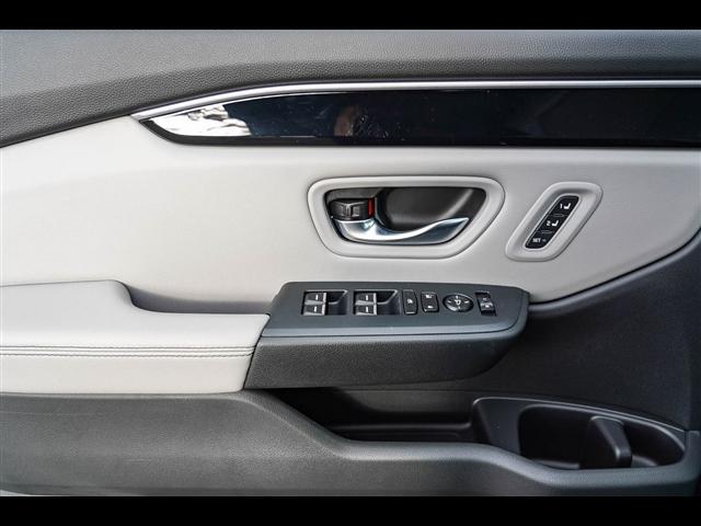 new 2025 Honda Pilot car, priced at $45,405