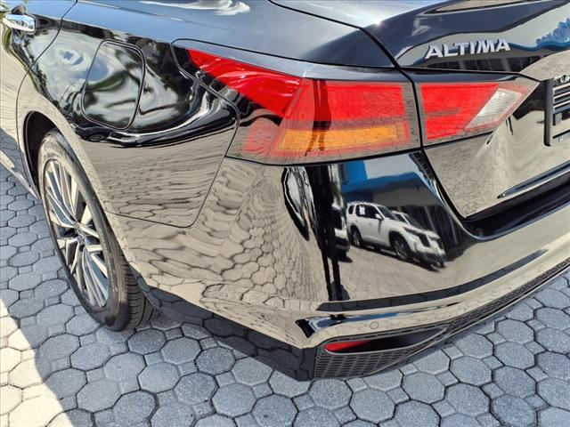 used 2023 Nissan Altima car, priced at $18,807