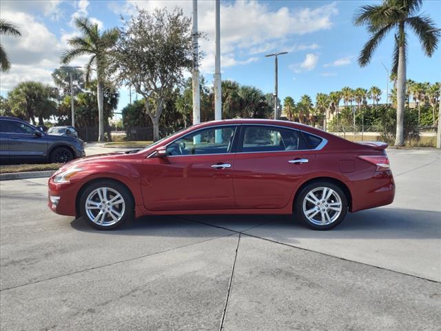 used 2013 Nissan Altima car, priced at $9,966