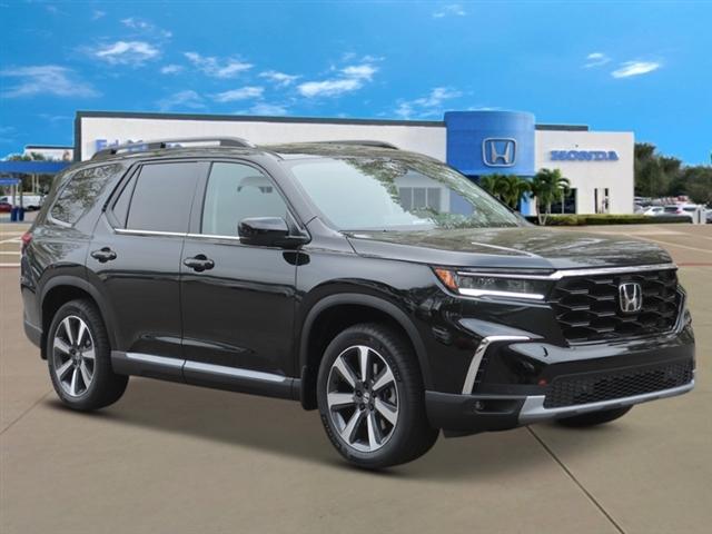 new 2025 Honda Pilot car, priced at $48,895