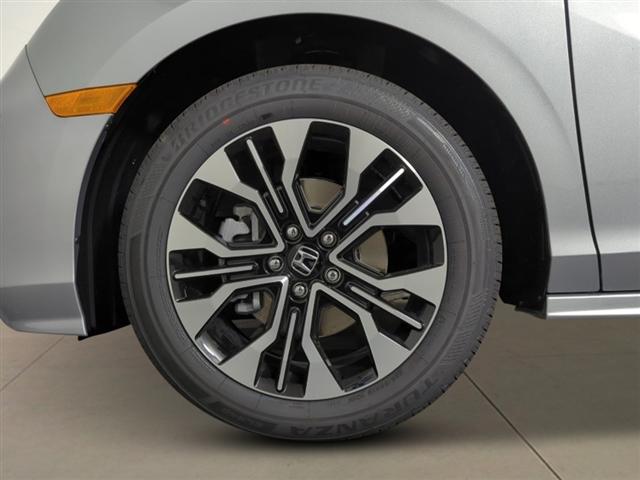 new 2026 Honda Odyssey car, priced at $53,190