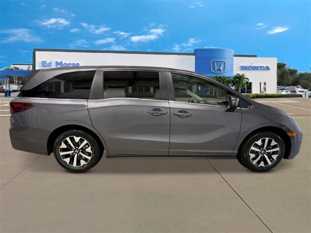 new 2025 Honda Odyssey car, priced at $43,670