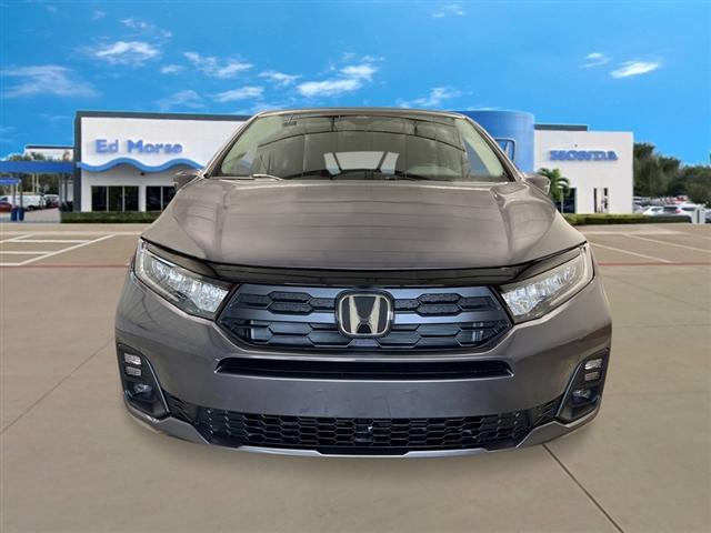 new 2025 Honda Odyssey car, priced at $43,670