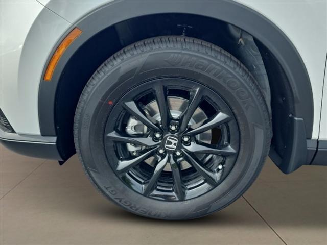 new 2026 Honda CR-V Hybrid car, priced at $40,575