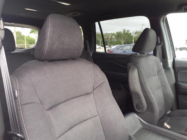 used 2022 Honda Pilot car, priced at $27,579