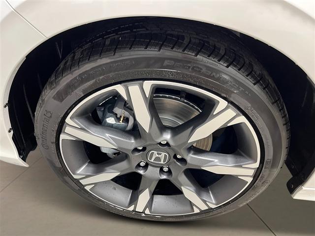 new 2026 Honda Civic Hybrid car, priced at $33,945