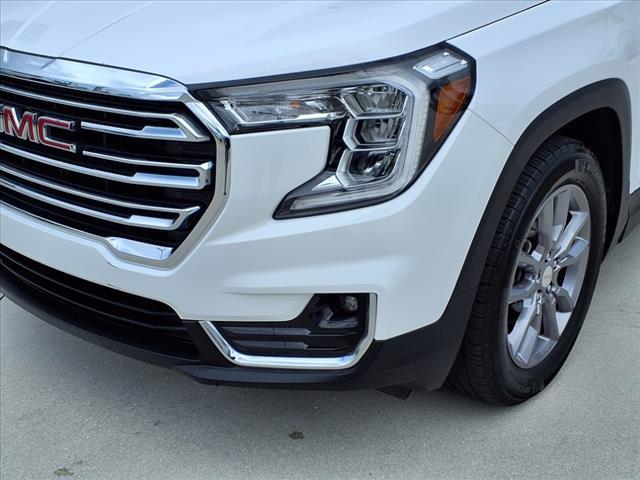 used 2024 GMC Terrain car, priced at $23,107