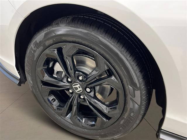 new 2025 Honda Accord car, priced at $32,165