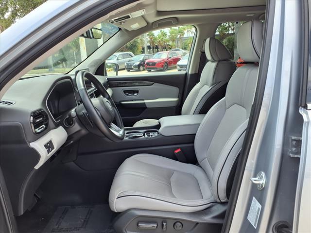 used 2023 Honda Pilot car, priced at $43,777