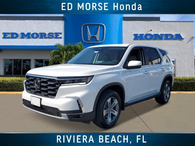 new 2025 Honda Pilot car, priced at $45,350