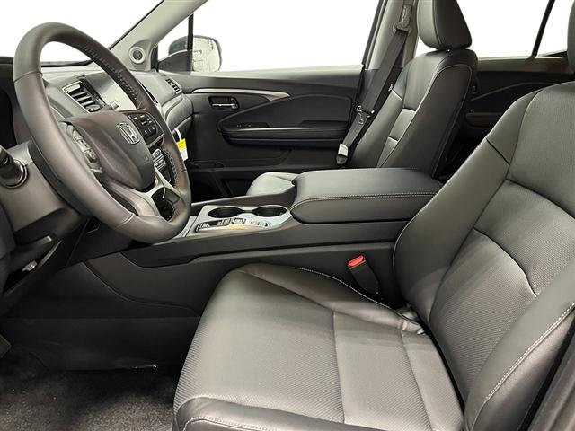 new 2025 Honda Ridgeline car, priced at $44,430