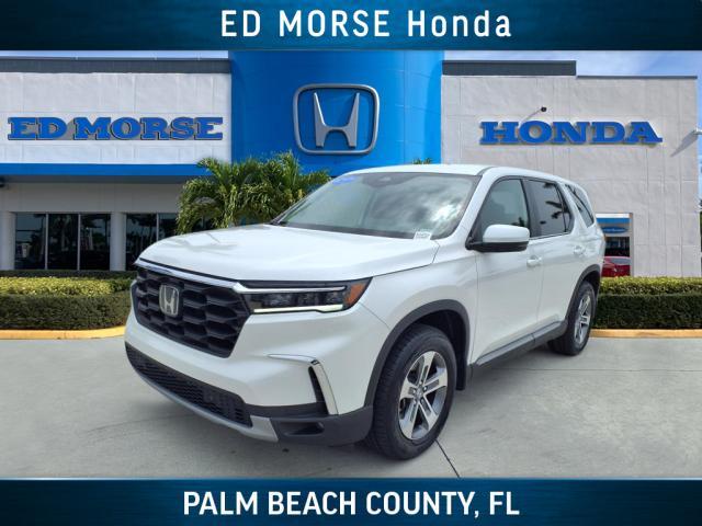 used 2023 Honda Pilot car, priced at $35,477