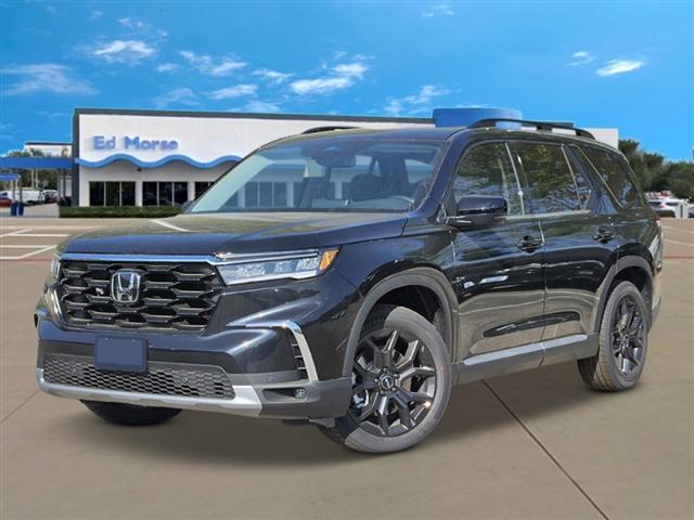 new 2025 Honda Pilot car, priced at $50,850