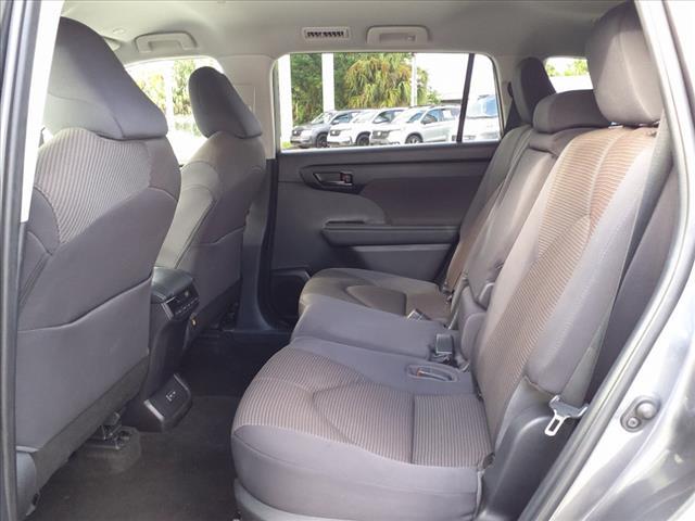 used 2023 Toyota Highlander car, priced at $29,298