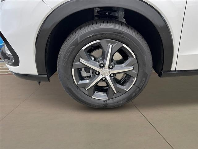 new 2025 Honda HR-V car, priced at $31,350