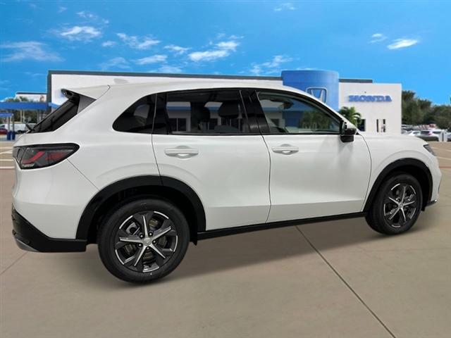 new 2025 Honda HR-V car, priced at $31,350