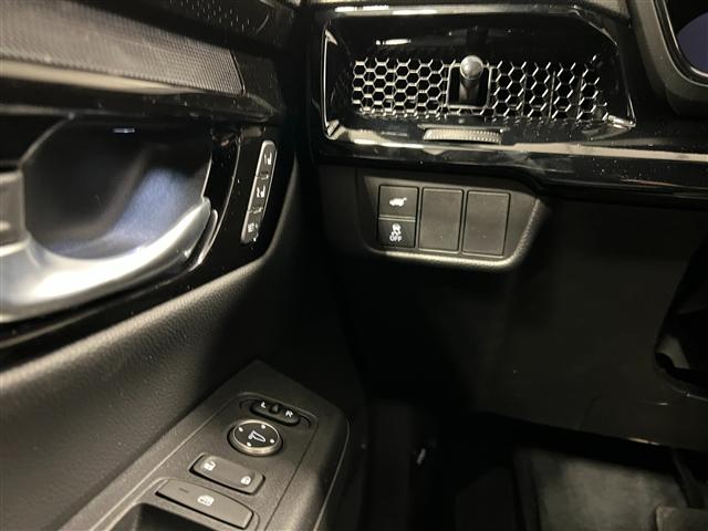 new 2025 Honda CR-V Hybrid car, priced at $42,950