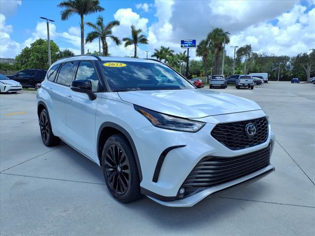 used 2023 Toyota Highlander car, priced at $34,977
