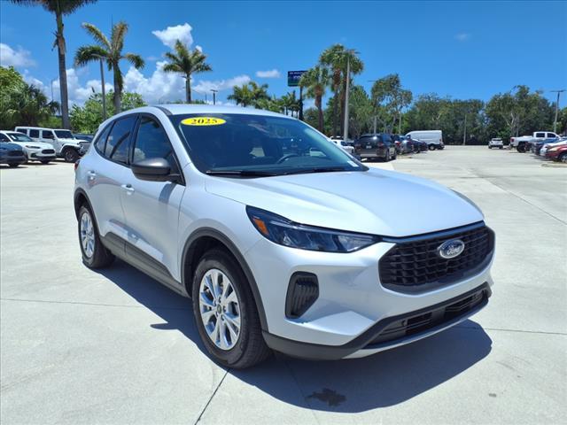 used 2025 Ford Escape car, priced at $25,277
