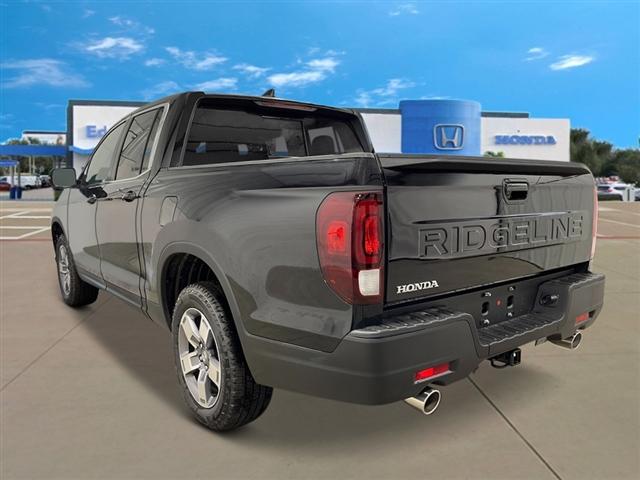 new 2025 Honda Ridgeline car, priced at $44,430